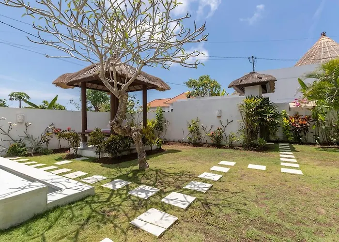 Peaceful Balinese With Private Pool *