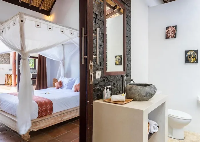 Villa Peaceful Balinese With Private Pool