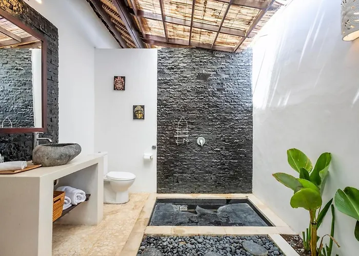Villa Peaceful Balinese With Private Pool