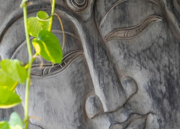 Peaceful Balinese With Private Pool Villa *